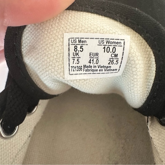 Vans Authentic Shoe in all black size: 8.5 M/ 10 W - Picture 5 of 5